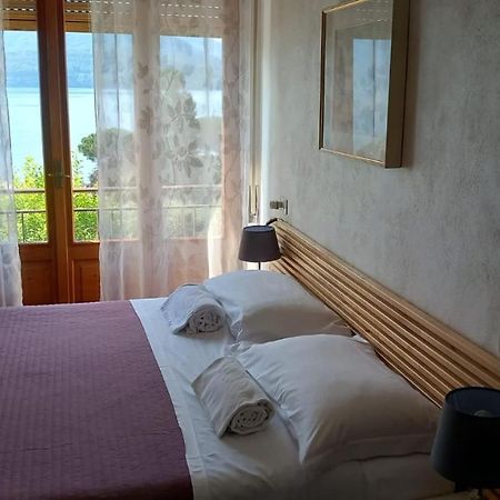 My Holidays - Camere Dei Fiori Gravedona Bagian luar foto
